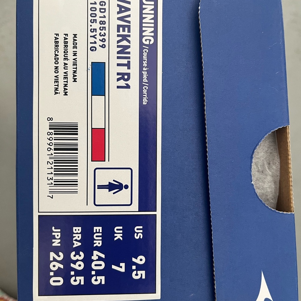 Mizuno Waveknit R1 Sneakers - Blue, White, Red